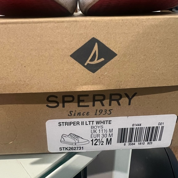 White sperry sneakers - Picture 2 of 6